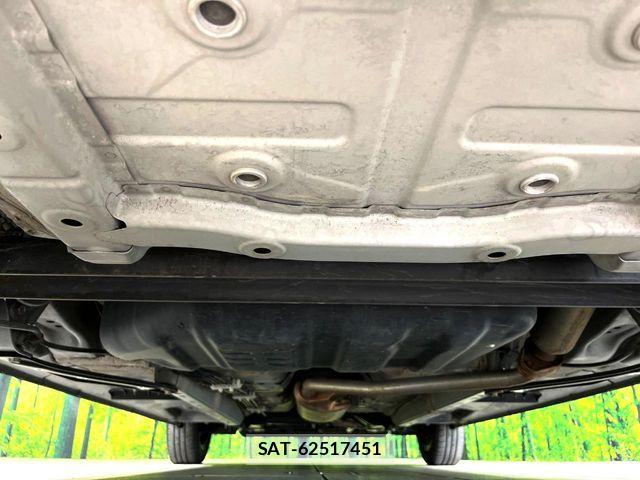 Daihatsu WAKE 2015-07 7621478-18