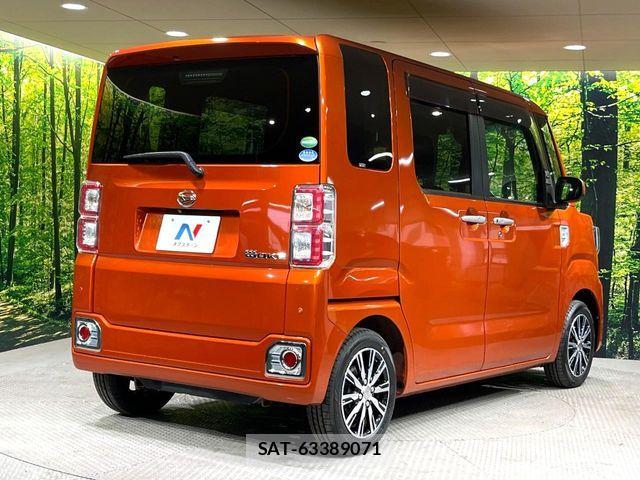 Daihatsu WAKE 2017-06 7621463-16