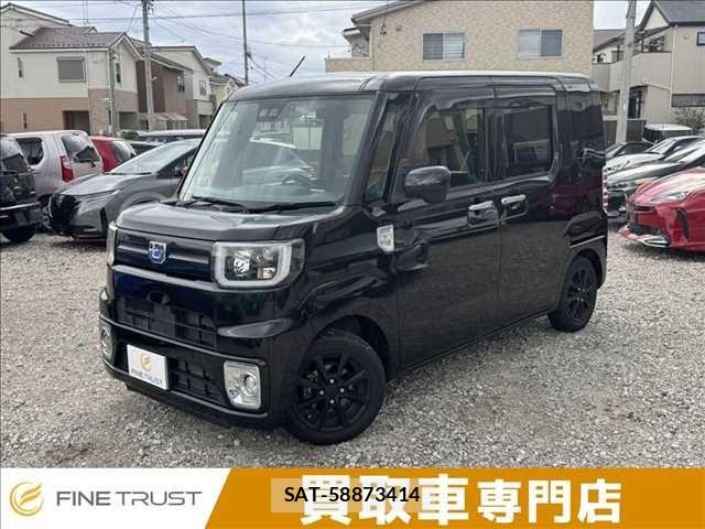 Daihatsu WAKE 2018-09 7621475-0