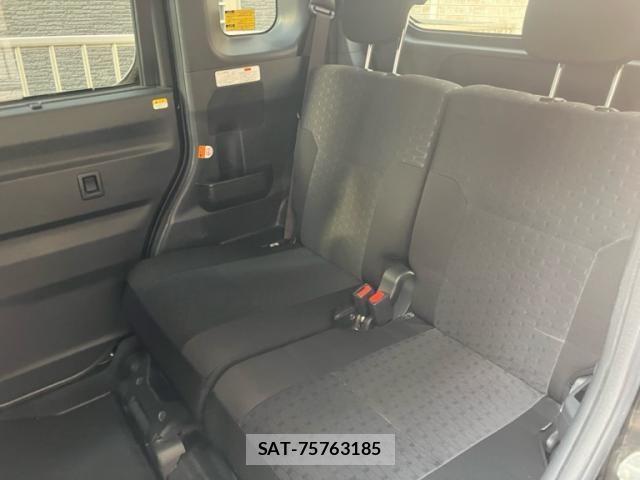 Daihatsu WAKE 2017-01 7621481-12