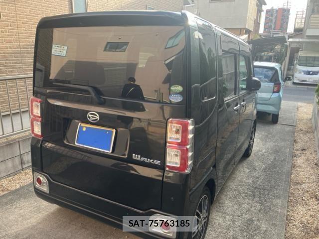 Daihatsu WAKE 2017-01 7621481-2