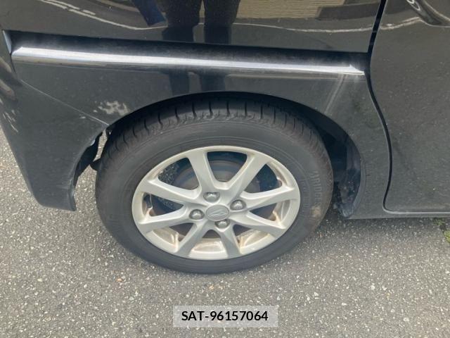Daihatsu WAKE 2015-05 7621477-2