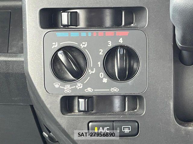 Daihatsu WAKE 2021-07 7621465-5