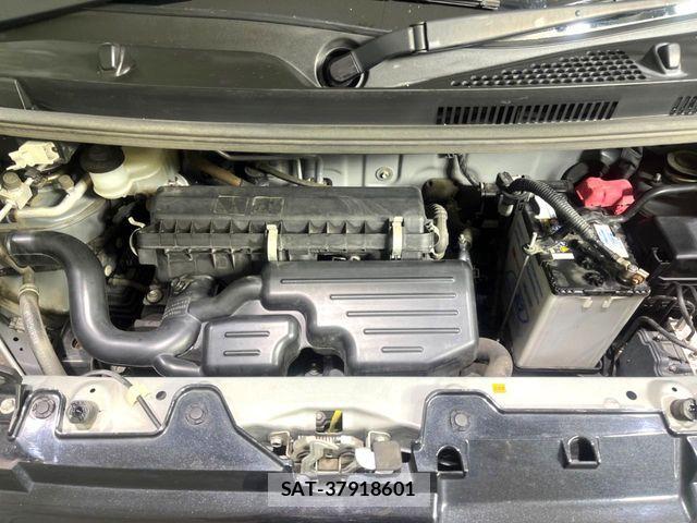 Daihatsu WAKE 2017-08 7730919-17