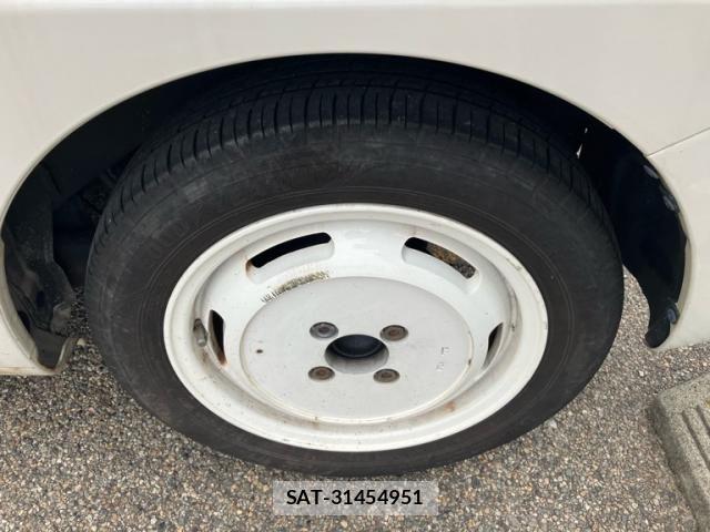 Daihatsu WAKE 2015-03 7730928-8