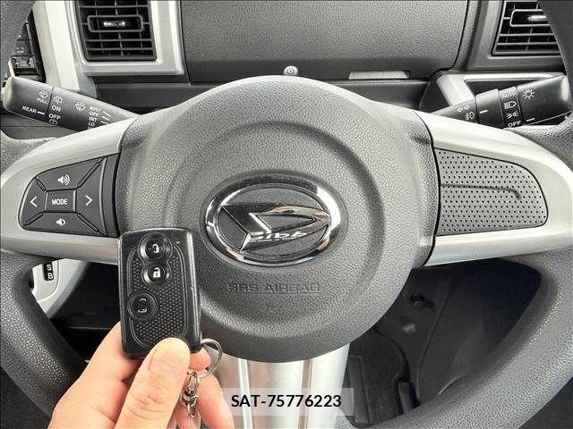 Daihatsu WAKE 2015-09 7730927-17
