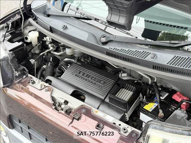 Daihatsu WAKE 2015-09 7730927-19