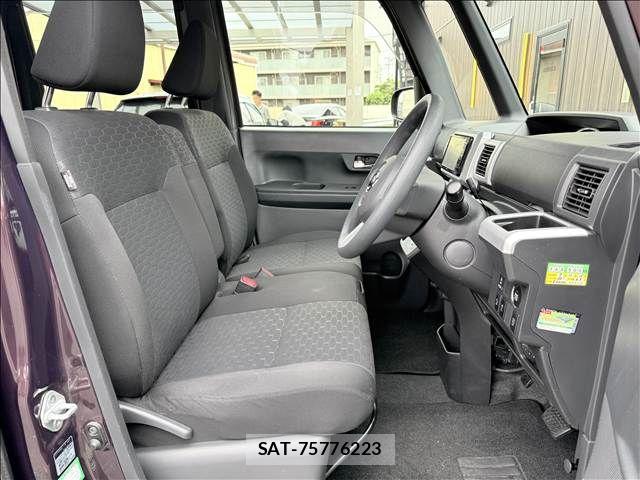 Daihatsu WAKE 2015-09 7730927-8