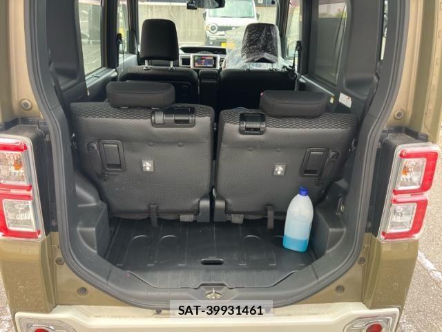 Daihatsu WAKE 2018-01 7730926-9