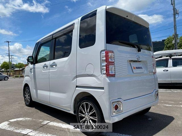 Daihatsu WAKE 2021-12 7880631-8