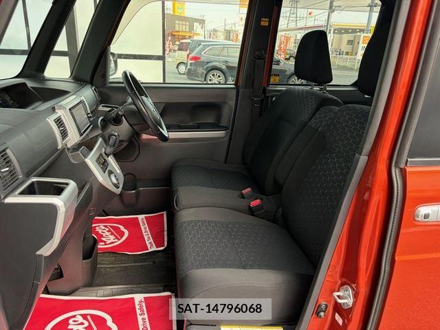 Daihatsu WAKE 2015-02 7880632-21
