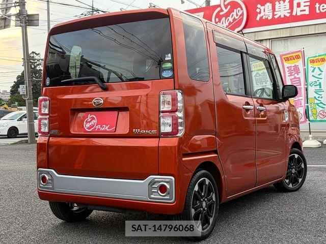 Daihatsu WAKE 2015-02 7880632-4