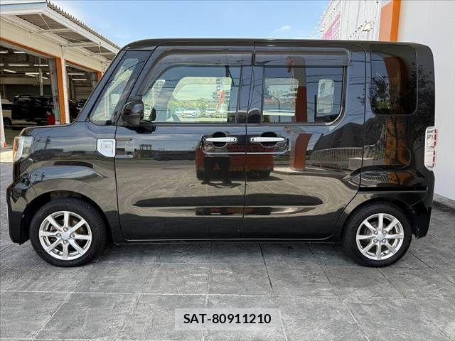 Daihatsu WAKE 2015-03 7880637-11