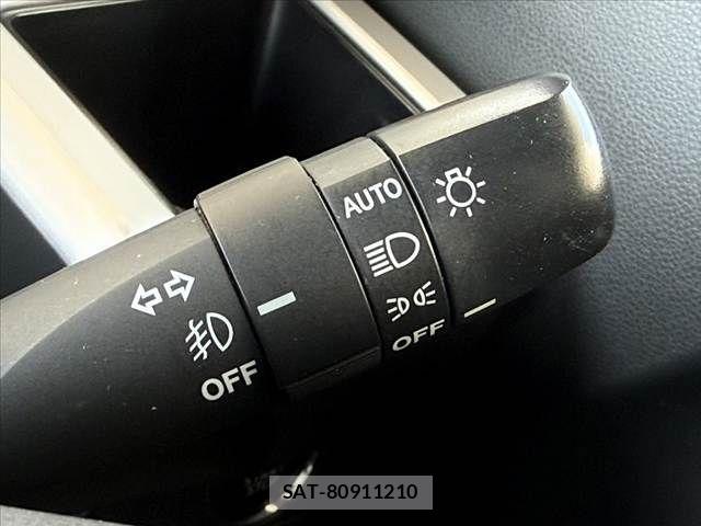 Daihatsu WAKE 2015-03 7880637-26