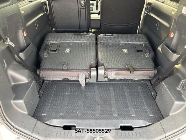 Daihatsu WAKE 2015-01 7903668-13