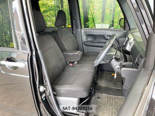 Daihatsu WAKE 2015-08 7964472-13