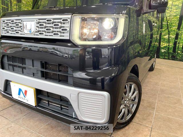 Daihatsu WAKE 2015-08 7964472-7