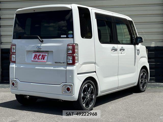 Daihatsu WAKE 2016-09 7964471-2