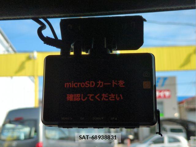 Daihatsu WAKE 2015-10 8039296-13