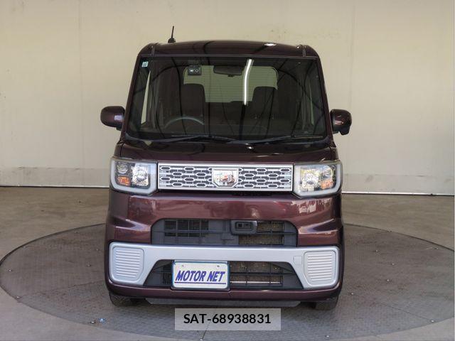Daihatsu WAKE 2015-10 8039296-14