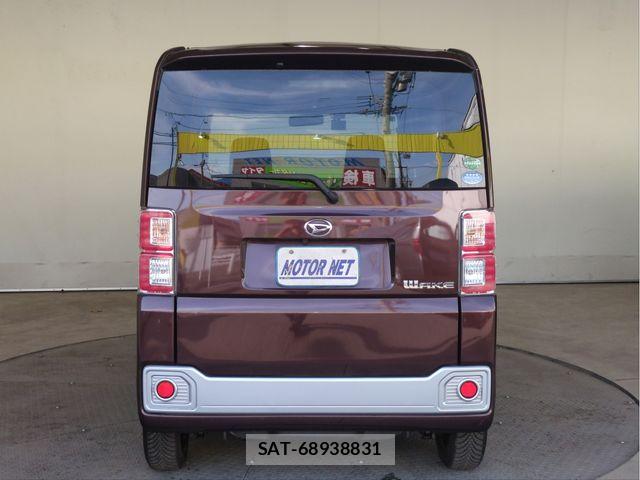 Daihatsu WAKE 2015-10 8039296-17