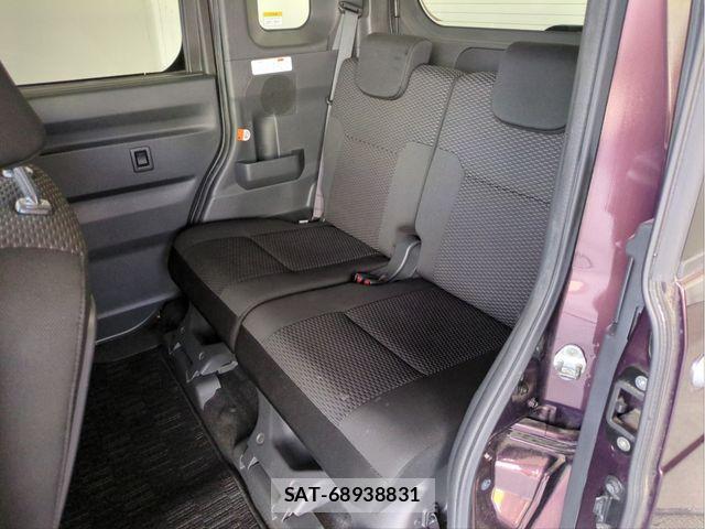Daihatsu WAKE 2015-10 8039296-4