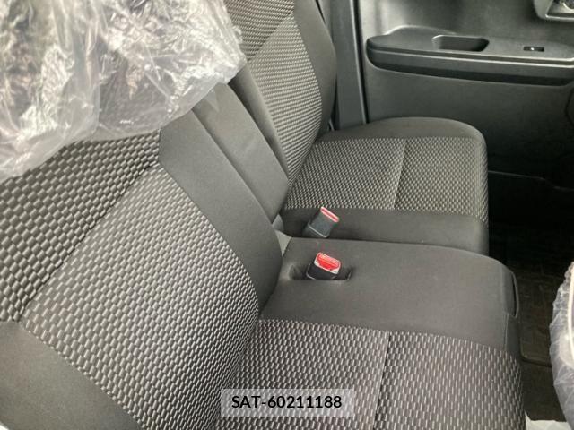 Daihatsu WAKE 2019-02 8039298-6
