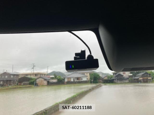 Daihatsu WAKE 2019-02 8039298-7