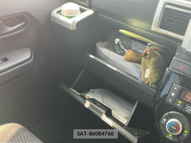 Daihatsu WAKE 2019-01 8076209-25