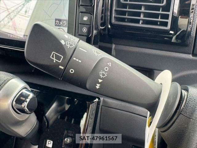 Daihatsu WAKE 2021-07 8076207-25