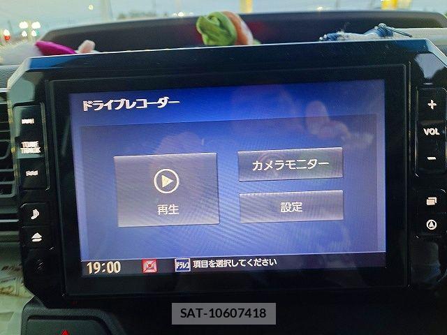 Daihatsu WAKE 2016-09 8102850-10