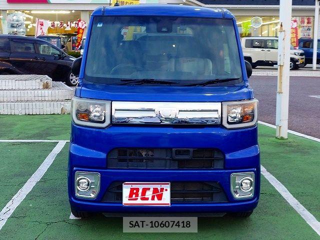 Daihatsu WAKE 2016-09 8102850-16