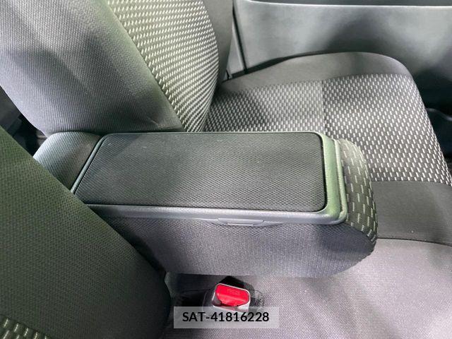 Daihatsu WAKE 2017-08 8102846-6
