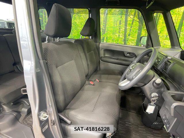 Daihatsu WAKE 2017-08 8102846-8