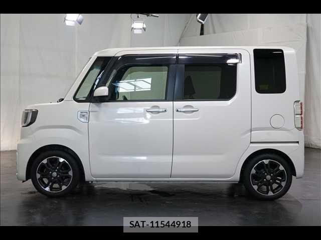 Daihatsu WAKE 2016-10 8102842-14