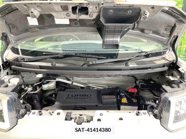 Daihatsu WAKE 2015-09 8102847-17