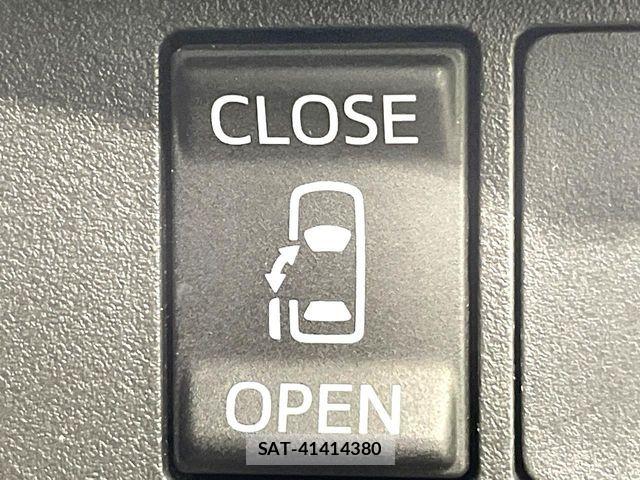 Daihatsu WAKE 2015-09 8102847-2