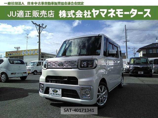 Daihatsu WAKE 2015-06 8102848-0