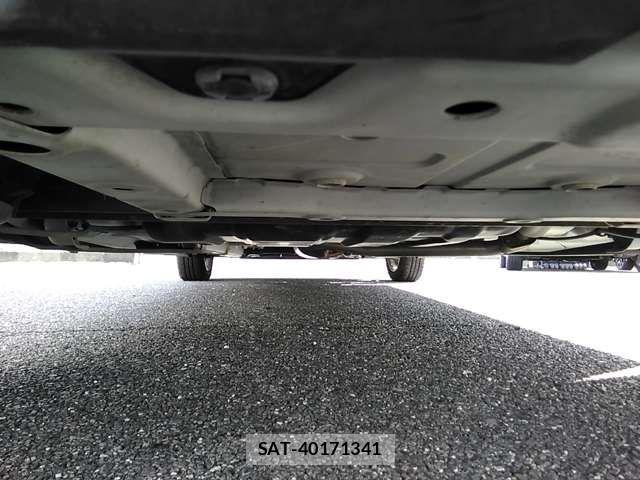 Daihatsu WAKE 2015-06 8102848-14