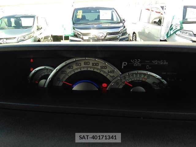 Daihatsu WAKE 2015-06 8102848-18