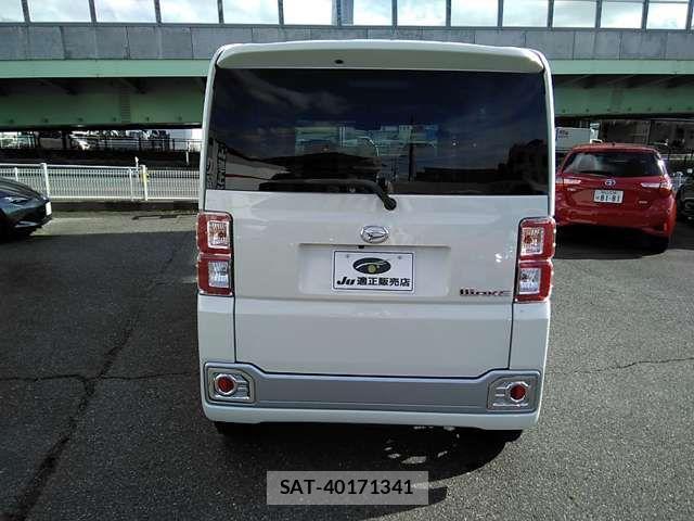 Daihatsu WAKE 2015-06 8102848-8