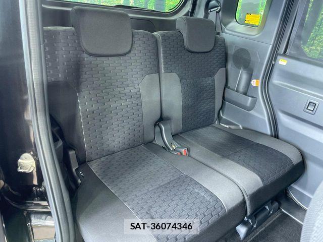 Daihatsu WAKE 2016-05 8133113-8