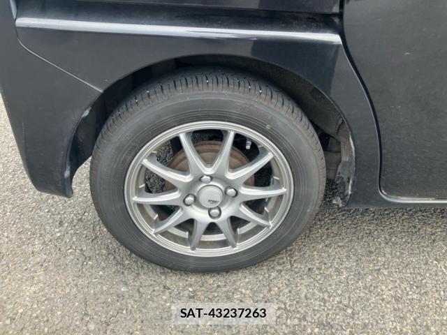 Daihatsu WAKE 2015-11 8161219-12