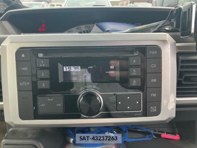 Daihatsu WAKE 2015-11 8161219-20