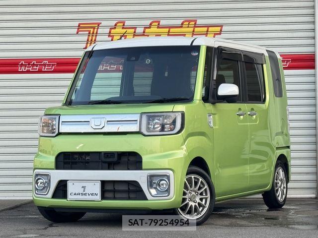 Daihatsu WAKE 2016-05 8211105-0