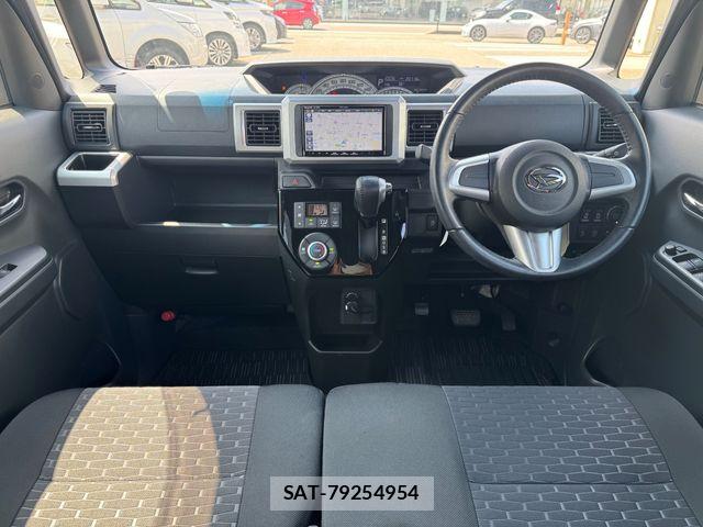 Daihatsu WAKE 2016-05 8211105-1