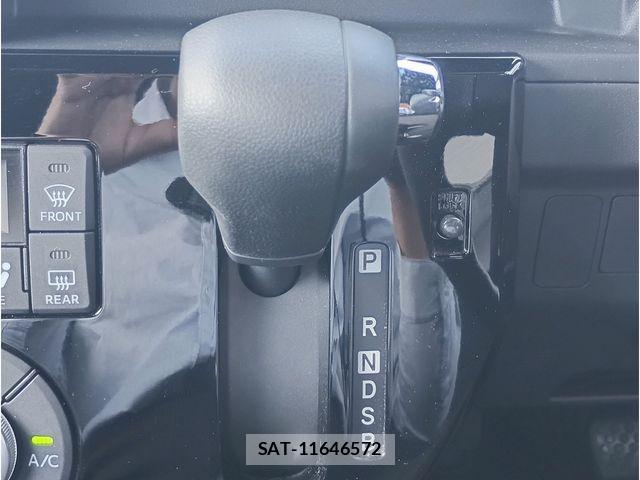 Daihatsu WAKE 2021-06 8211104-9