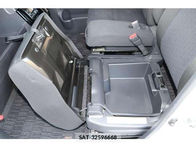 Daihatsu WAKE 2019-09 8211102-22