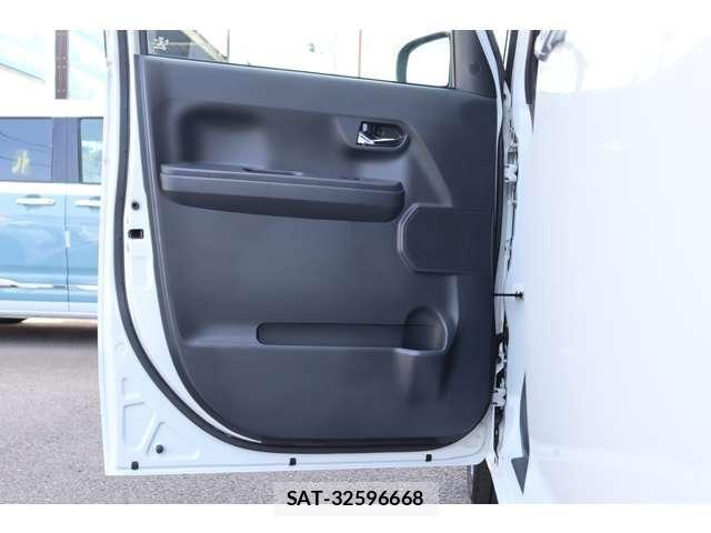 Daihatsu WAKE 2019-09 8211102-23