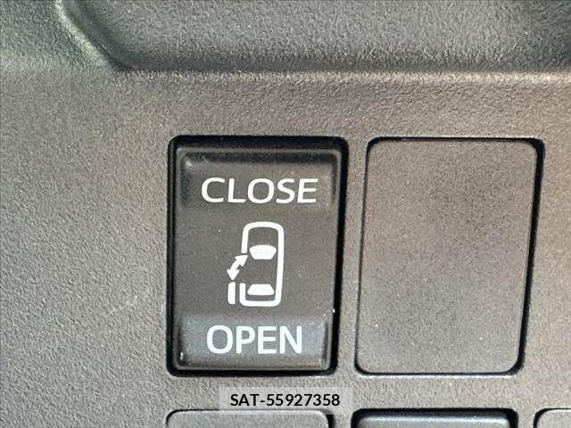 Daihatsu WAKE 2015-03 8211112-4